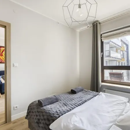 Night Metro Plocka Apartment Warsaw