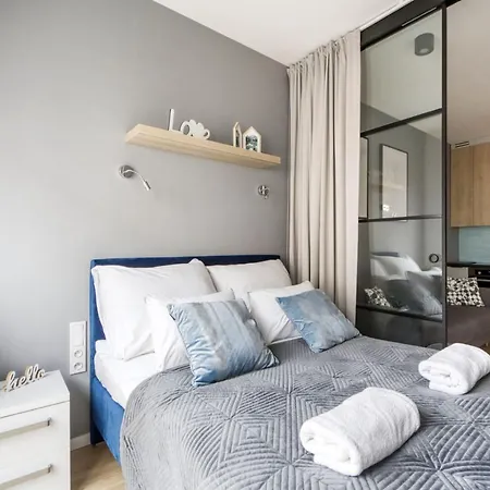 Apartment Night Metro Plocka *