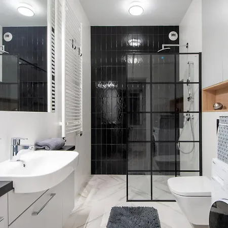 Night Metro Plocka *