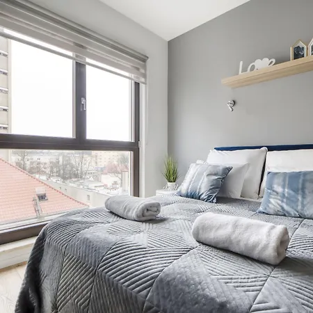 Apartment Night Metro Plocka *